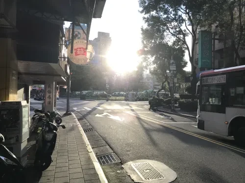 考試的那天清晨